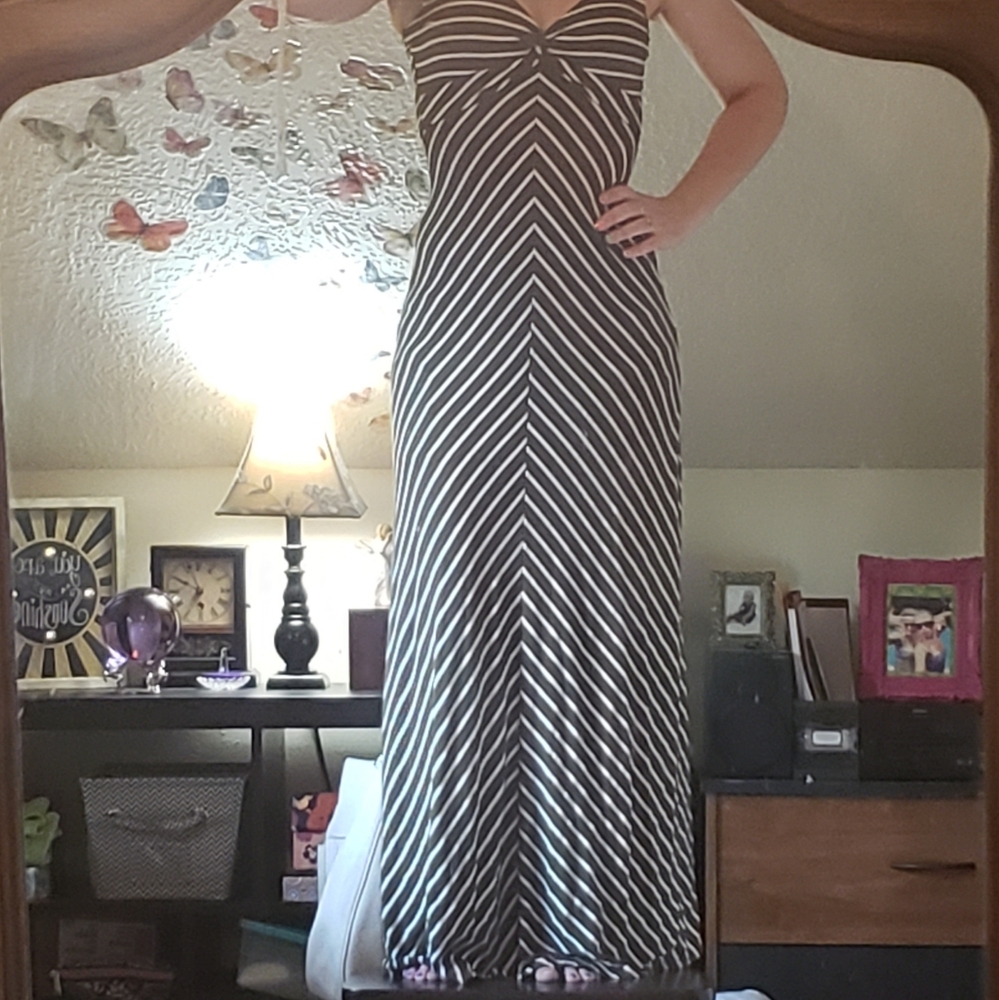 NWOT Olive green maxi dress